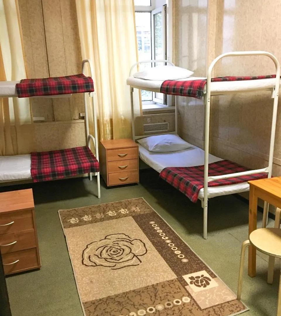 Hostel Gnezdo Sokol Moscú